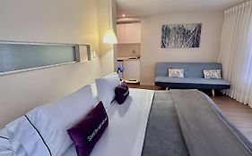 Hotel Living 55
